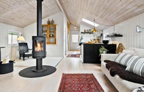Follenslev Casa | Awesome Home In Føllenslev With Wifi