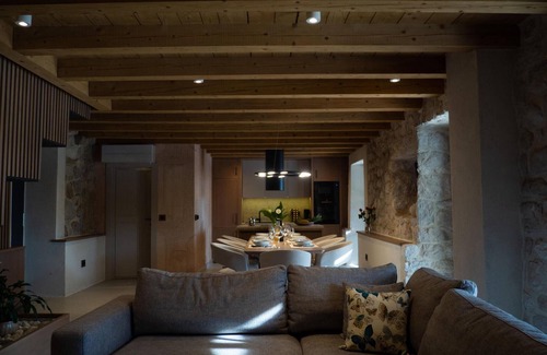 Ljuta Casa | Impresionante casa en Gruda