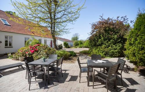 Haslev Casa | Awesome Home In Haslev With Kitchen