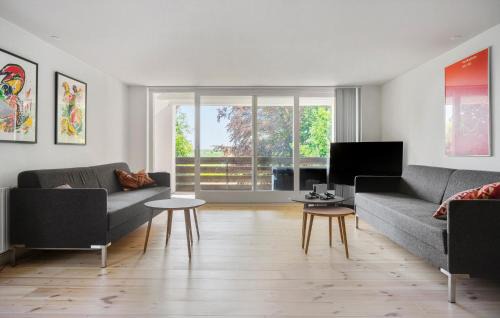 Haslev Casa | Awesome Home In Haslev With Kitchen