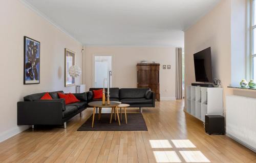 Haslev Casa | Awesome Home In Haslev With Kitchen