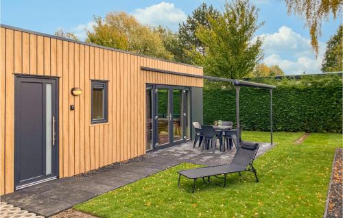 Heinkenszand Casa | Awesome Home In Heinkenszand With Wifi