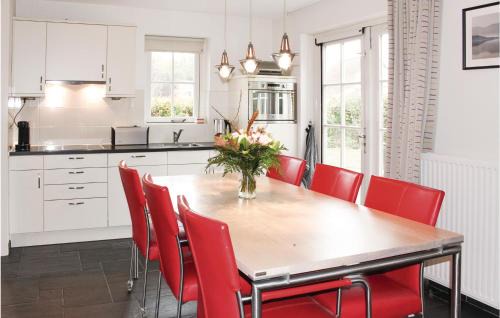 Hoge Hexel Casa | Awesome home in Hoge Hexel with 3 Bedrooms and WiFi