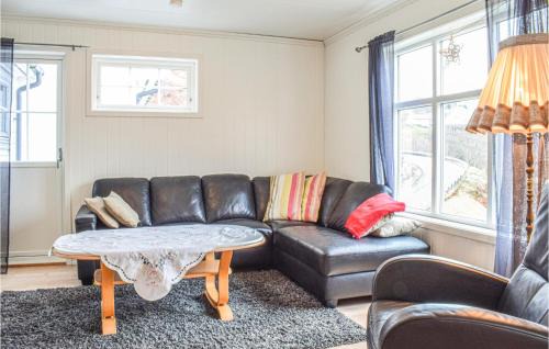 Fusa Casa | Awesome Home In Holmefjord
