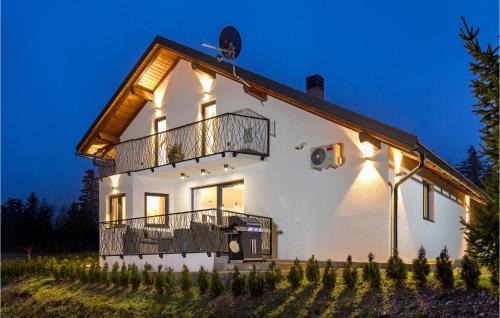 Fuzine Casa | Awesome Home In Benkovac Fuzinski