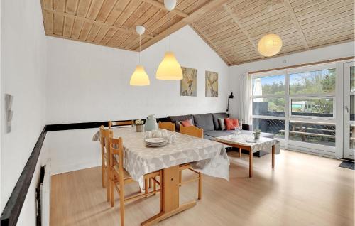 Ristinge Casa | Awesome Home In Humble With Wifi