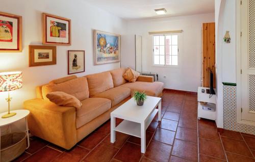 Islantilla Casa | Awesome Home In Islantilla - Lepe