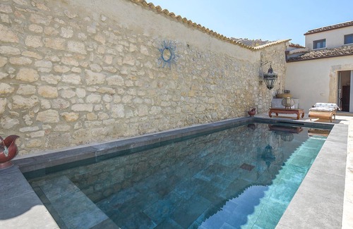 Palazzolo Acreide Historic Centre Casa | Awesome Home in Palazzolo Acreide With 4 Bedrooms, Wifi and Outdoor Swimming Pool
