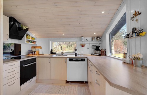 Bratten Strand Casa | Impresionante casa en Jerup con cocina.
