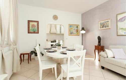 Kastel Sucurac Casa | Awesome Home In Kastel Sucurac