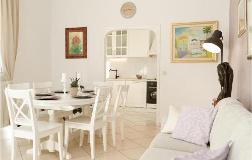 Kastel Sucurac Casa | Awesome Home In Kastel Sucurac