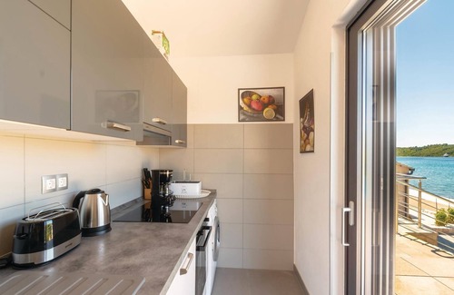 Kneza Casa | Impresionante casa en Kneze