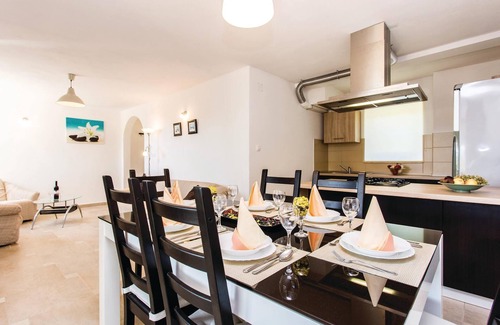 Risika Casa | Impresionante casa en Krk con WiFi