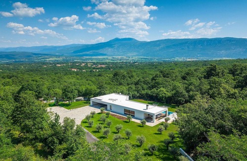 Boljevici Casa | Impresionante casa en Krsan