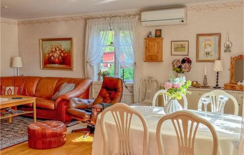 Hagaby Casa | Awesome Home In Löttorp With Kitchen
