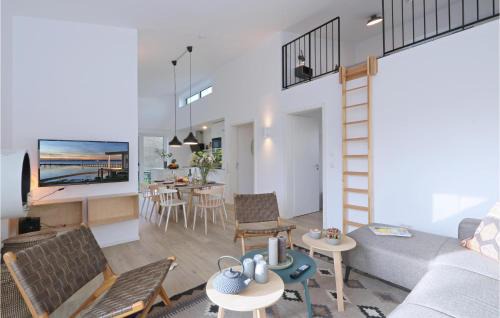 Lembruch Casa | Awesome Home In Lembruchdümmer See