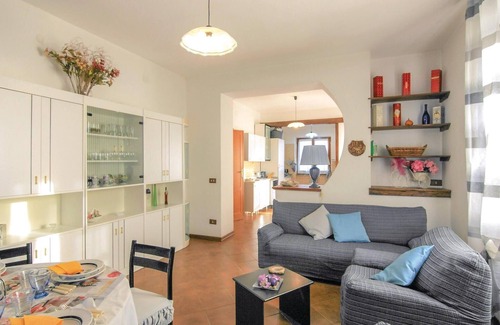 Capanne-Prato-Cinquale Casa | Impresionante casa en Montignoso -MS-