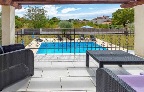 Filipini Casa | Awesome Home In Mihelici With Wifi