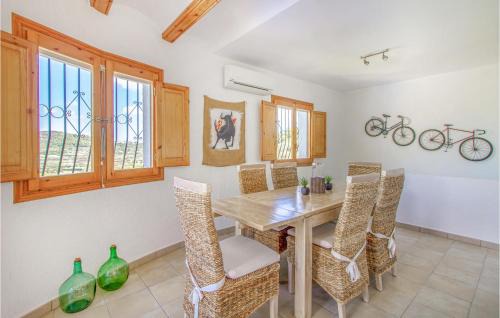 Pedreguer Casa | Awesome Home In Pedreguer With Kitchen