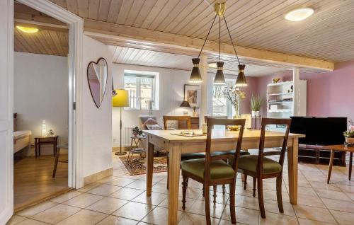 Randers Casa | Awesome Home In Randers Sv With Wifi