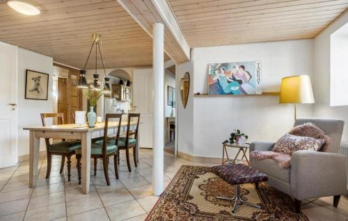 Randers Casa | Awesome Home In Randers Sv With Wifi