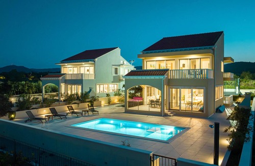 Janjina Casa | Impresionante casa en Sreser