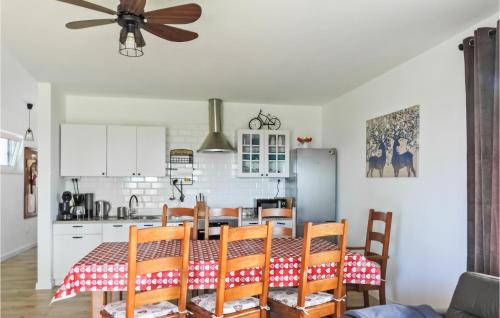 gmina Wolin Casa | Awesome Home In Sulomino With Kitchen