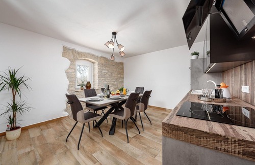 Jursici Casa | Impresionante casa en Svetvincenat