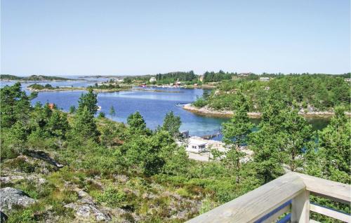 Aure Casa | Awesome Home In Tustna With Wifi