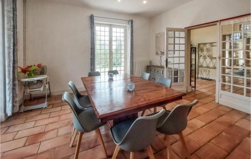 Vianne Casa | Awesome Home In Vianne