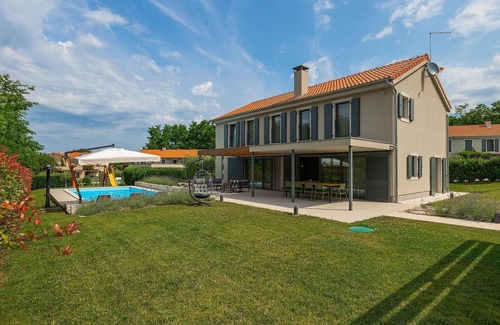 Lasici Casa | Impresionante casa en Vizinada