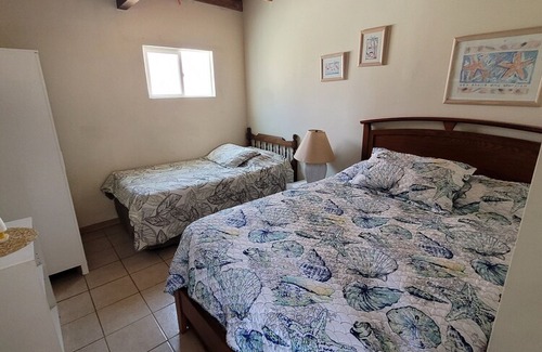 Lengüeta Arenosa Casa | Awesome Home Right on the Beach with Spectacular Views