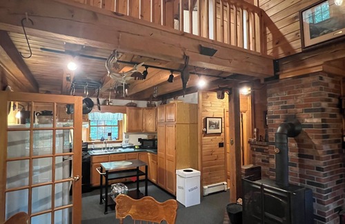 Caratunk Casa | Awesome house in Kennebec Valley. Dog Friendly! OUTDOOR FUN! Now w-Wifi!
