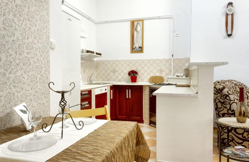 Terezvaros Apartamento | IMPRESIONANTE loc'n by Operahouse, encantador Apartamento, Lux en presupuesto