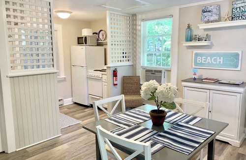 Ogunquit Cabaña | Awesome location downtown. Walk to the beach, marginal way