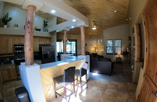 Torreon Casa | Awesome lodge on the 10th Fairway in the Torreon golf community in Show Low AZ.