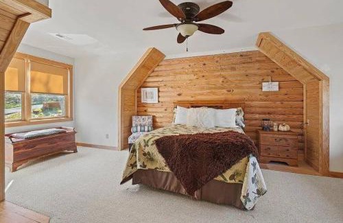 McGaheysville Casa | Awesome Log Cabin in Massanutten Resort