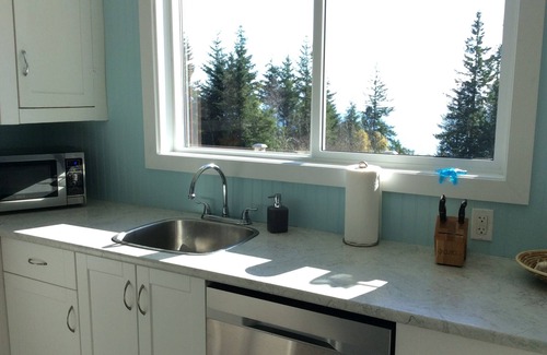 Juan de Fuca Electoral Area Casa | Awesome ocean views near many beaches and hiking trails.