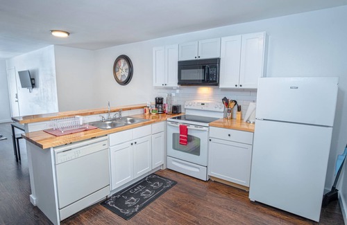 Midtown Apartamento | Awesome Place 2br/2ba Near Downtown and Riverwalk