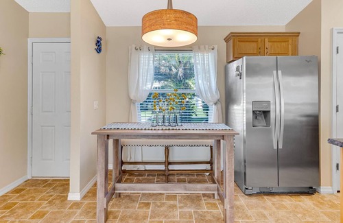 Indian Trails Casa | Awesome Pool House in Palm Coast, FL**10 min to the beach