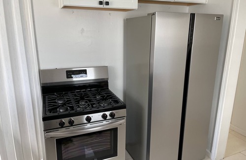 Royal Oak Casa | Awesome private house in the heart or Royal oak