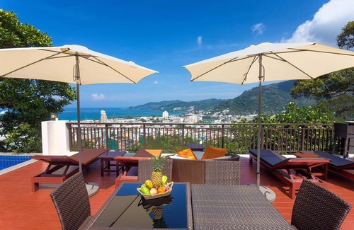 Patong Apartamento | Impresionante habitación ubicada en la colina más alta de Patong