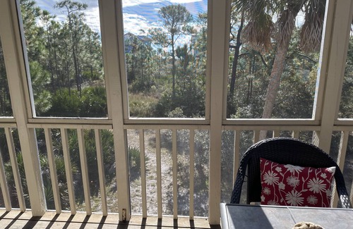 Plantation Cabaña | Awesome St George Island Home, Walk to Beach! PET FRIENDLY
