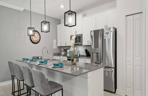 Kissimmee Chalet De Esquí | Awesome Townhouse 4Bed/3Bath/Pool/5Min Disney