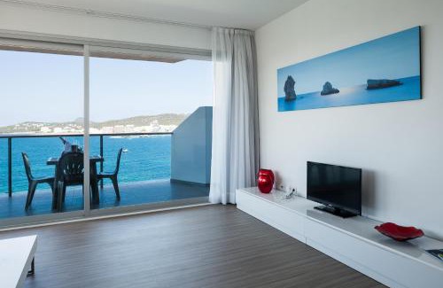 Bahía de San Antonio Apartamento | Axel Beach Ibiza - Adults Only