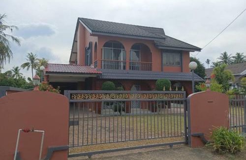 Pasir Mas Casa | Ayan Homestay