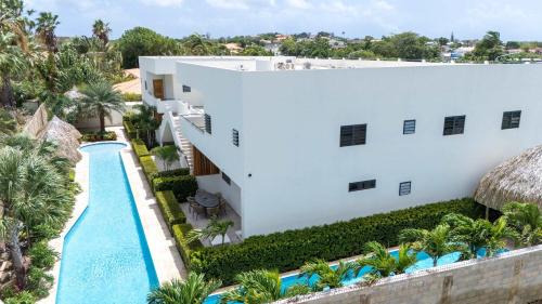 Marie Pampoen Apartamento | Ayana Resort at Mambo Beach Area