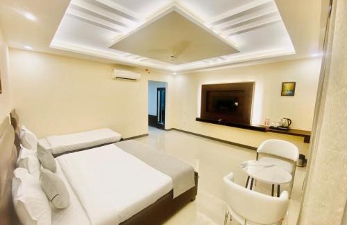 Lucknow Hotel | Ayansh Klyde Inn, Lucknow