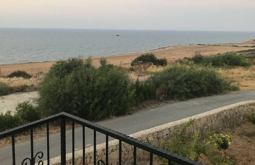Esentepe Villa | Villa Aygurus en Esentepe / Girne