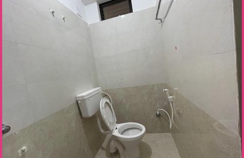 Ayodhya Hotel | AYODHYA HOTEL GANARAJ SHARNAM - Providing Spacious Rooms With Free Wi-Fi - Free Parking Available